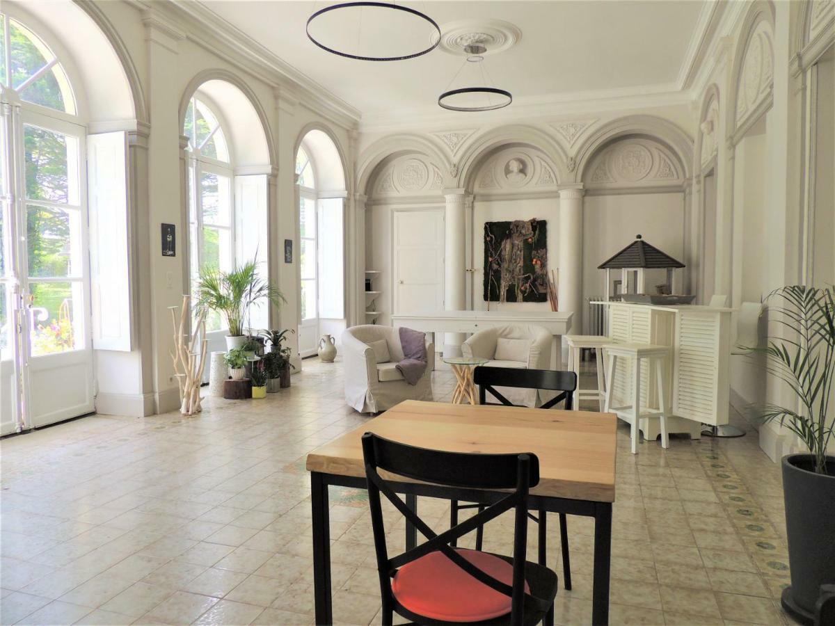 לינה וארוחת בוקר Saint-Viaud Domaine Du Plessis Grimaud מראה חיצוני תמונה
